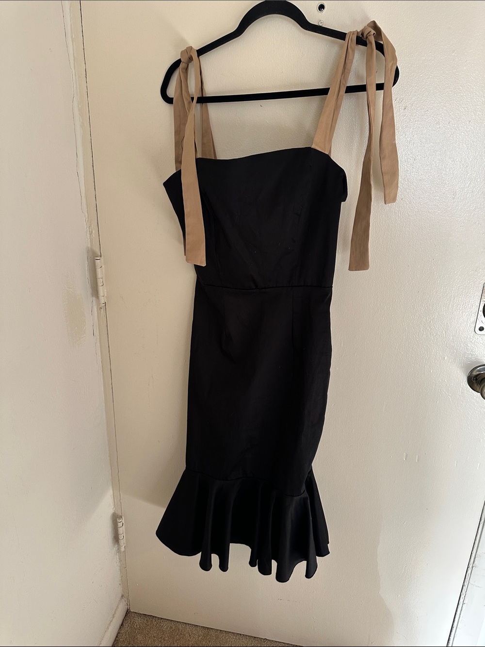 NWT Glamazon Black Sweetheart Spaghetti Strap Bow Ruffle Sheath Zip Dress S